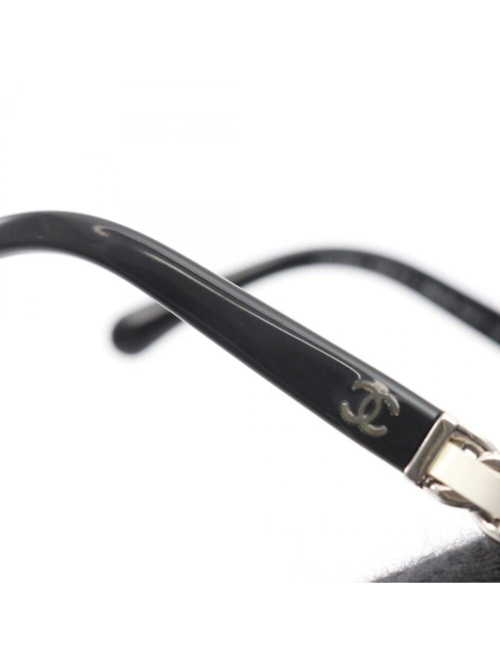 Chanel Sunglasses CC Logo Leather - Picture 7 of 7